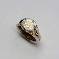 Artifact Ring