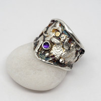 Artifact Ring with Amethyst